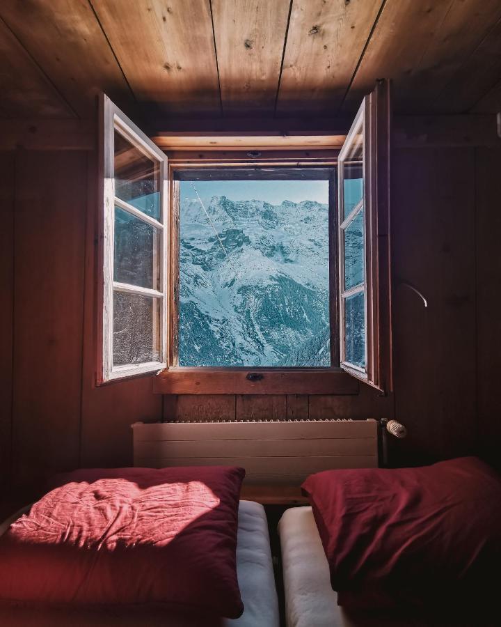 Mountain Hostel Gimmelwald Wengen Eksteriør bilde